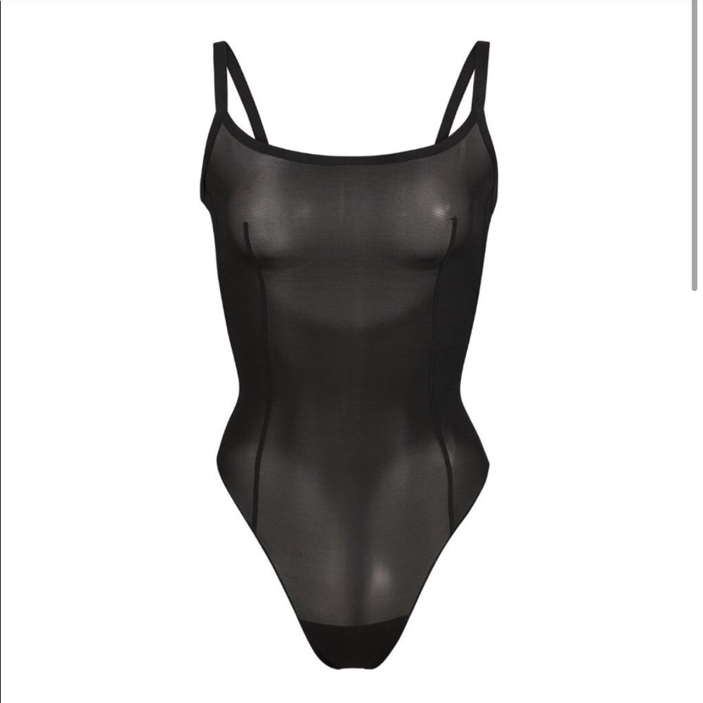 SKIMS power mesh bodysuit | Onyx ❤️